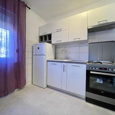Апартаменты Apartman "Lima" Пула Экстерьер фото
